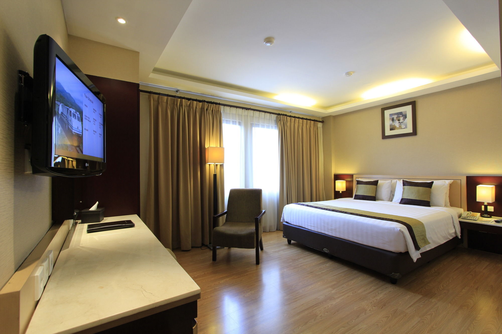 Grand Setiabudi Hotel Bandung Esterno foto