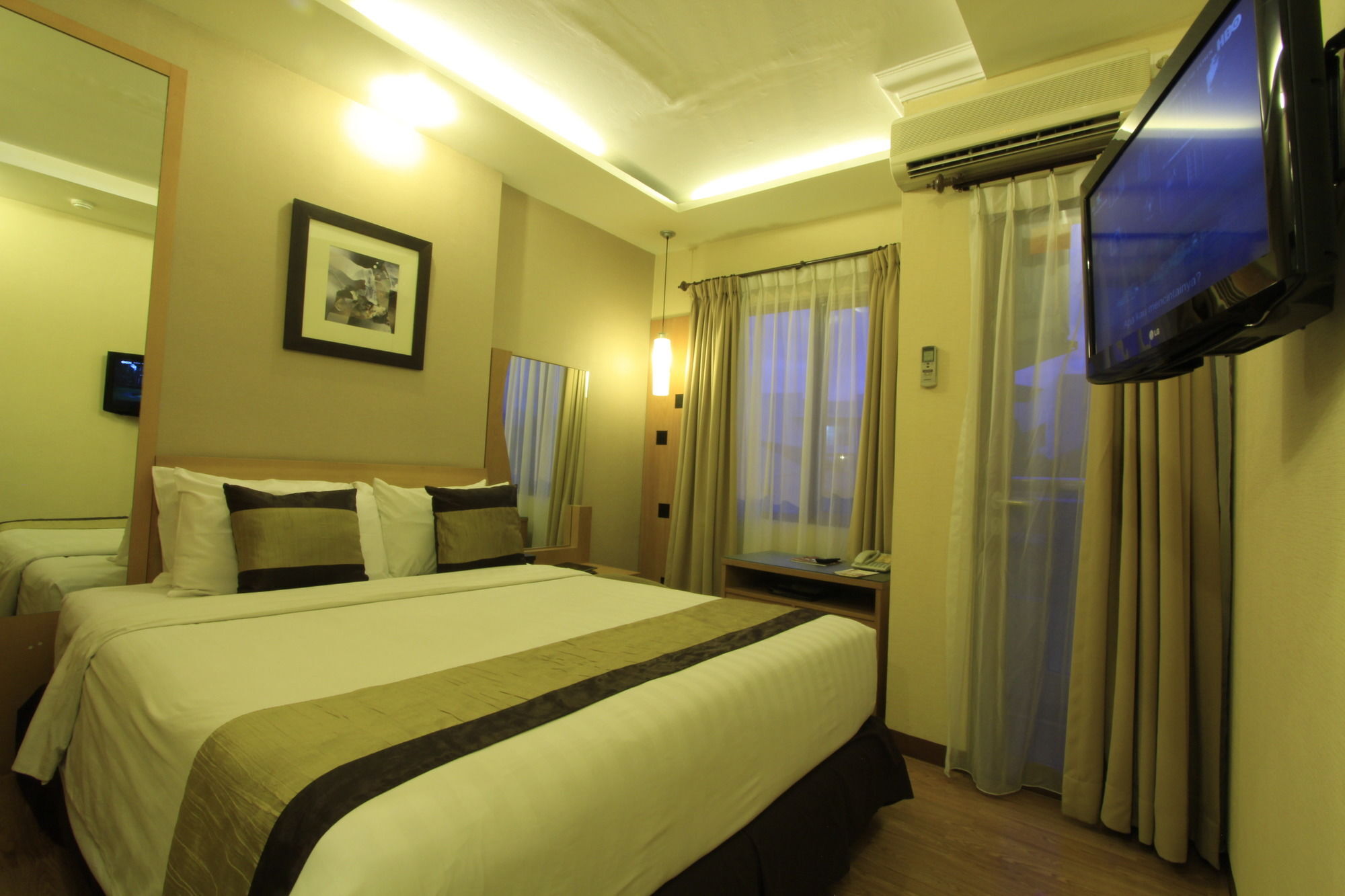 Grand Setiabudi Hotel Bandung Esterno foto