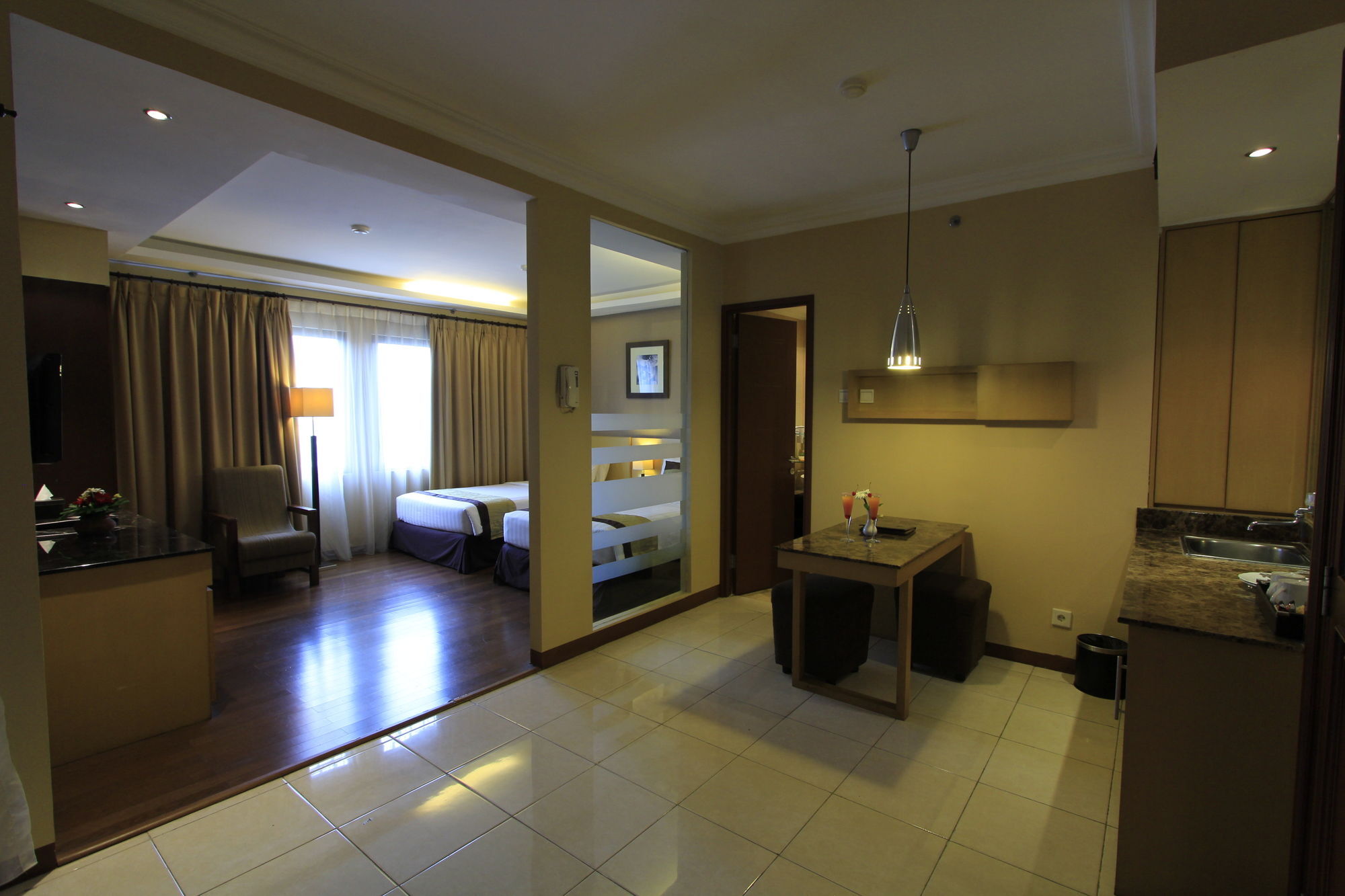 Grand Setiabudi Hotel Bandung Esterno foto