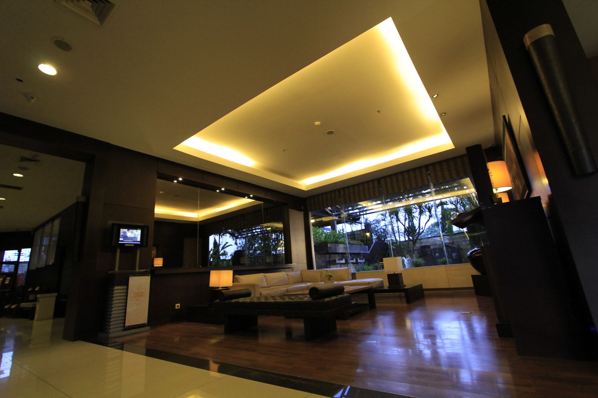 Grand Setiabudi Hotel Bandung Esterno foto