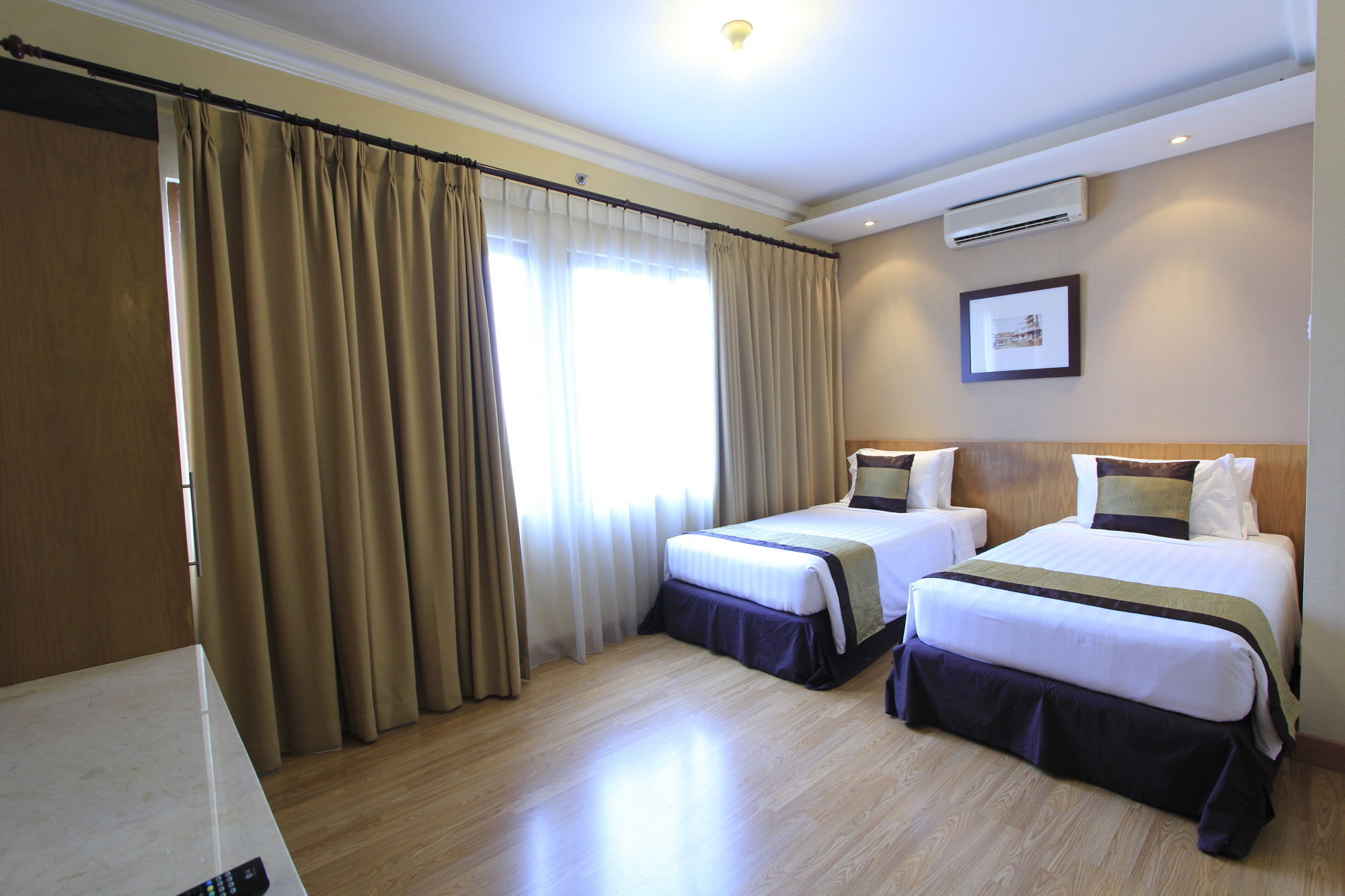 Grand Setiabudi Hotel Bandung Esterno foto