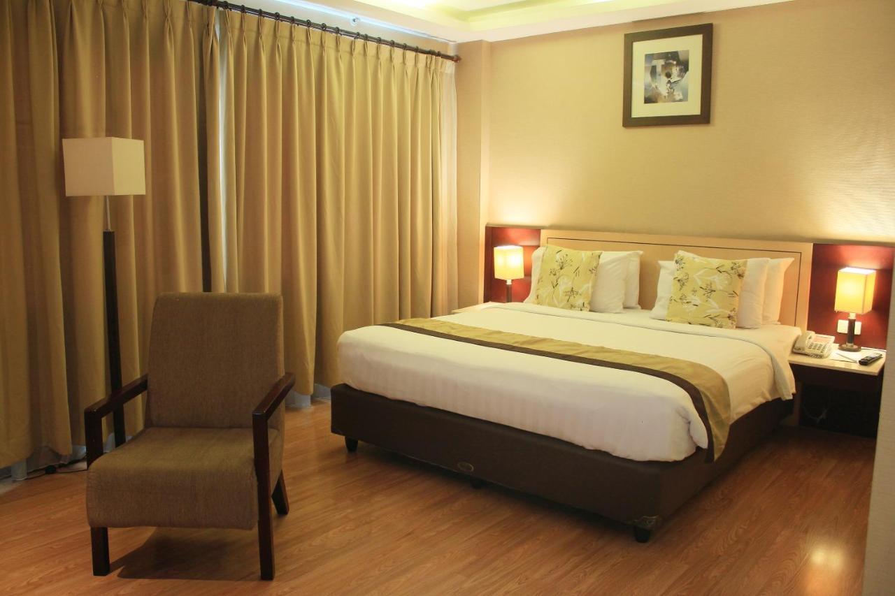 Grand Setiabudi Hotel Bandung Esterno foto